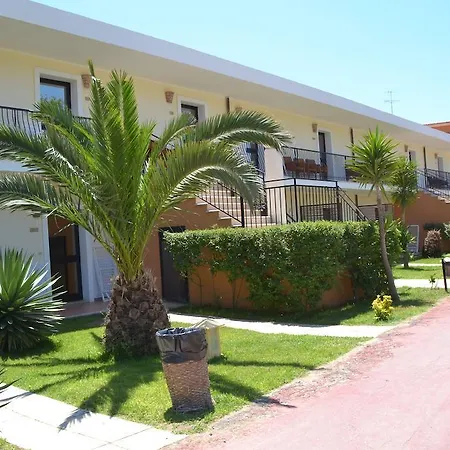 Baia Dei Gigli - Club Hotel 4*