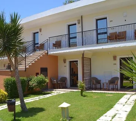 Hotel Baia Dei Gigli - Club 4*